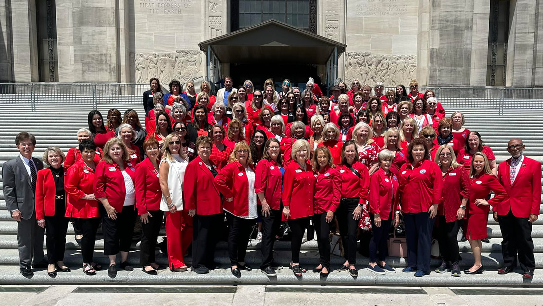 Group Photo of LFRW Women in front of LA State Capitol at Day of the Legislature 2023